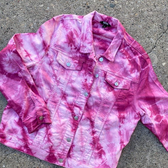 tie dye denim jacket womens